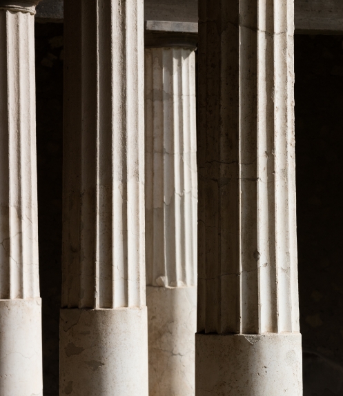 primer-plano-de-la-colonnada